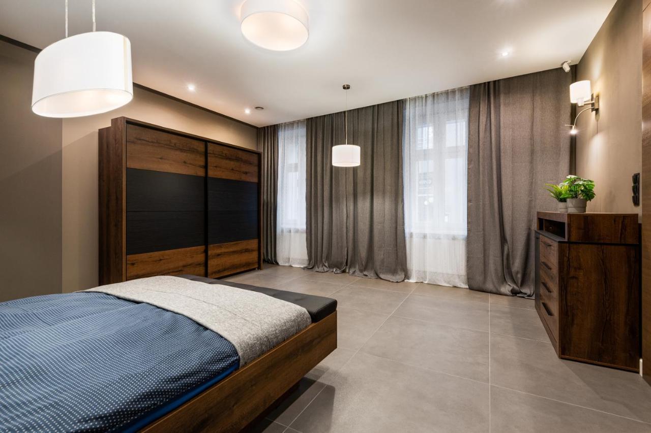 Apartament Platynowy - Centrum Gliwic Z Parkingiem Гливице Екстериор снимка